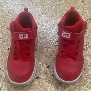 Jordan basketball shoes. Good:fair condition